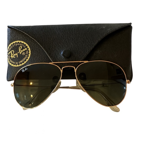 Authentic Ray-Bans Aviators - Picture 1 of 3